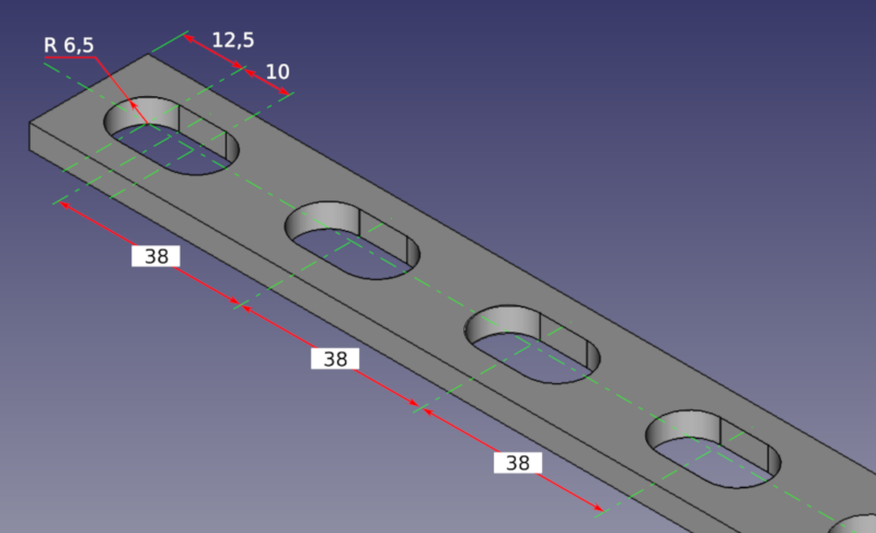Figura de uma barra chata com furos oblongos de 13 x 23 mm e passo de 38 mm